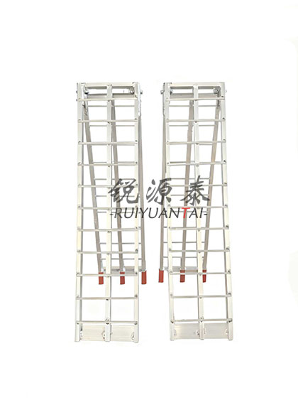 Folding Aluminum Alloy Access Ramp for Vehicles